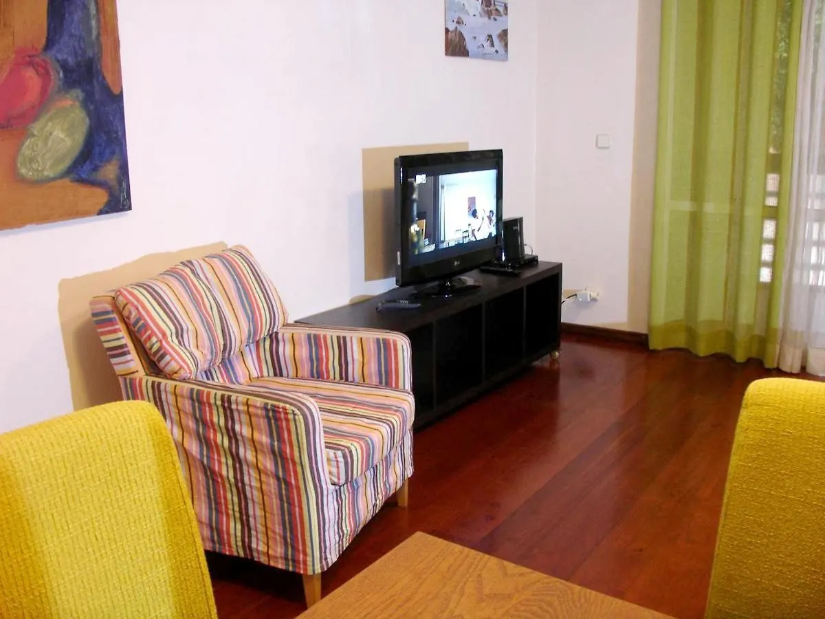 Cosy Apartment In Funchal 70 M² Mountain View